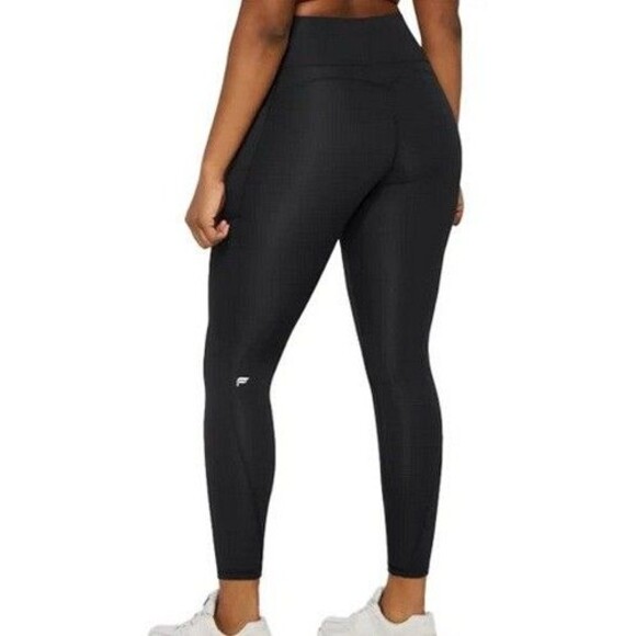 Fabletics Women's Oasis Pureluxe  High Waist Pockets Leggings Black Medium NWT - Picture 2 of 4
